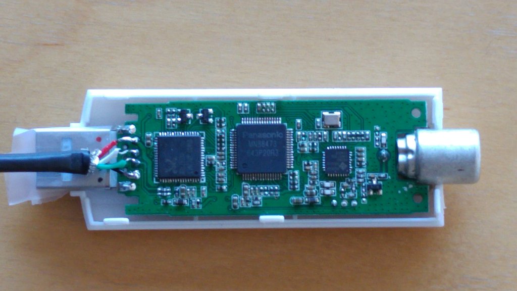 Linux / DVB: Playing with a HD-901T2 (“Astrometa”) DVB-T2 USB stick